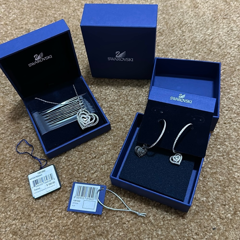 Swarovski heart necklace and earrings matching set